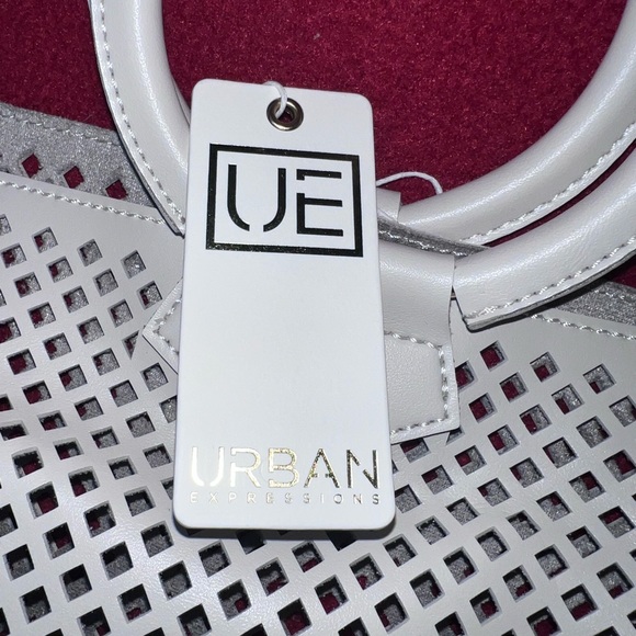 Urban Expressions White Vegan Clutch**NEW W/TAGS**VEGAN APPROVED - Picture 15 of 16